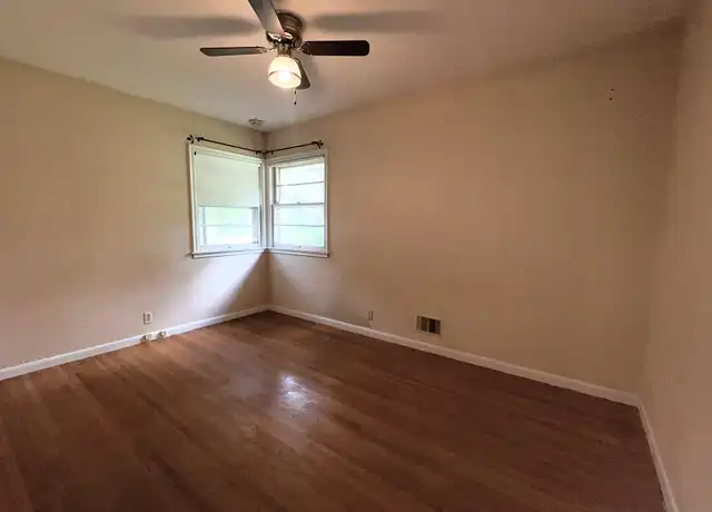 Property at 2866 Merrill St, Saint Paul, MN, 55113, 4 beds, 2 baths, [object Object]