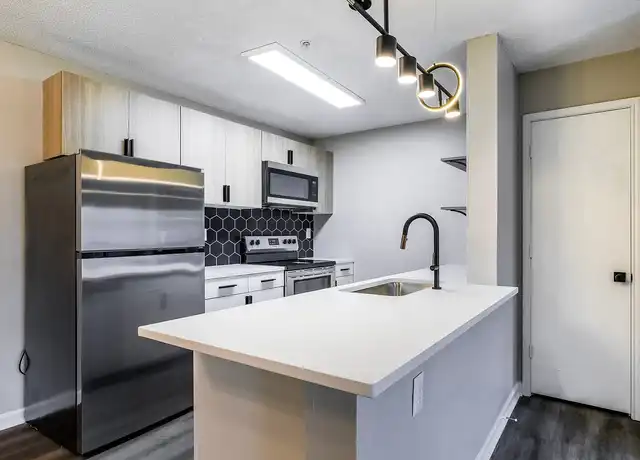 Property at The Luxe of Southaven - 5905 Airways Blvd, Southaven, MS, 38671, 1 bed, 1 bath, [object Object]
