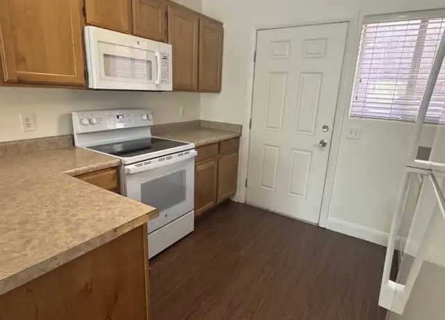 Property at 700 N Main St Unit I6, Washington, UT, 84780, 3 beds, 2 baths, [object Object]