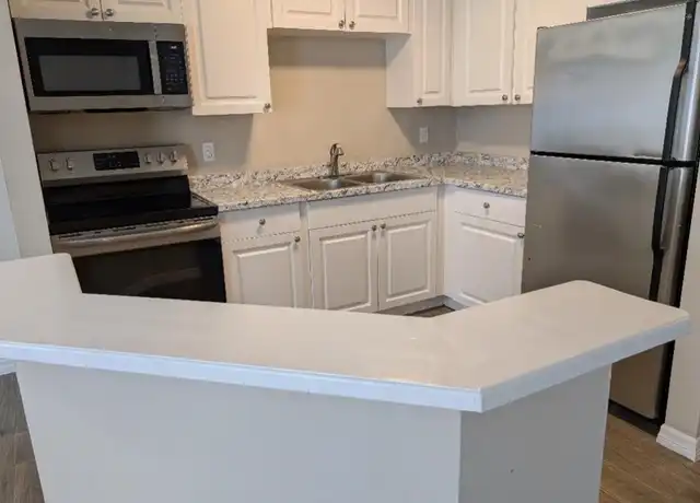 Property at 218 Hancock Bridge Pkwy Unit 6, Cape Coral, FL, 33990, 2 beds, 2 baths, [object Object]