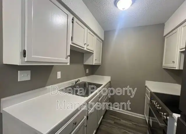 Property at 6016 Leavenworth Rd Unit 100, Kansas City, KS, 66104, 2 beds, 1 bath, [object Object]