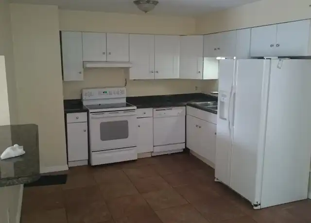 Property at 2813 West Rd, Fort Myers, FL, 33905, 3 beds, 1 bath, [object Object]