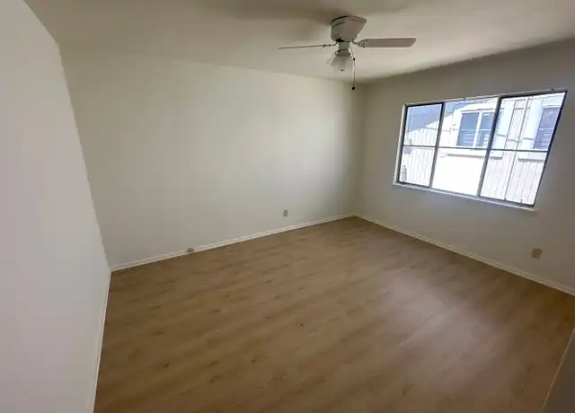 Property at 115 W Rosslynn Ave Unit 115, Fullerton, CA, 92832, 2 beds, 1 bath, [object Object]