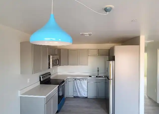 Property at 23 E Illini St, Phoenix, AZ, 85040, 2 beds, 2 baths, [object Object]