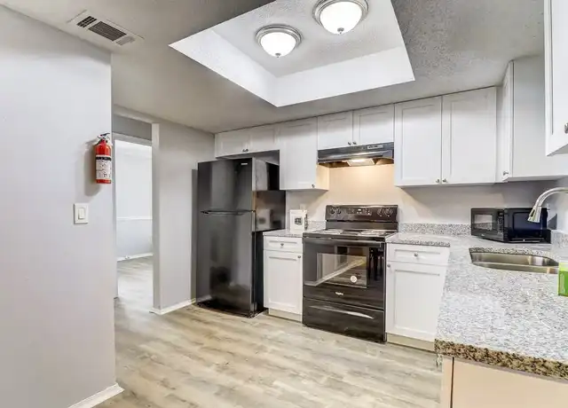 Property at 1153 Turtle Creek Dr N, Jacksonville, FL, 32218, 1 bed, 1 bath, [object Object]