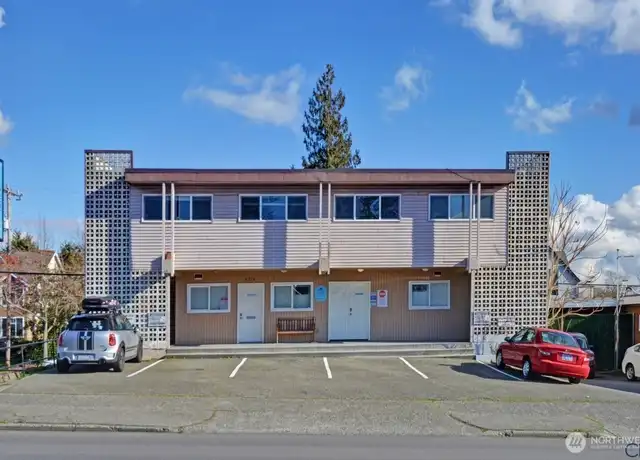 Property at 4210 Aurora Ave N, Seattle, WA, 98103, 0 beds, 1.5 baths, [object Object]
