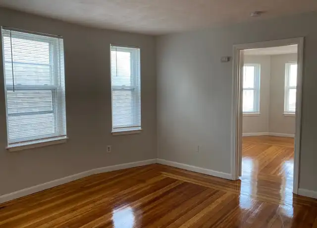 Property at 15 Wave Ave Unit 3, Revere, MA, 02151, 2 beds, 1 bath, [object Object]