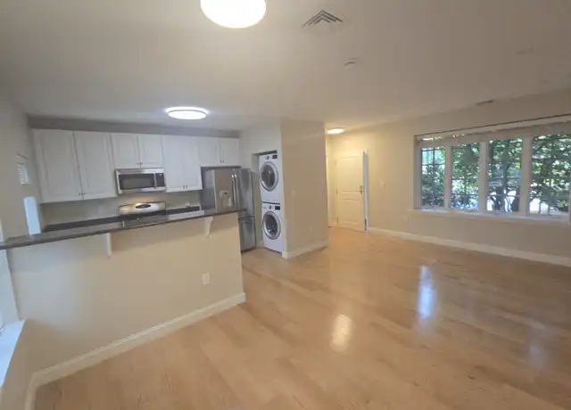 Property at 312 Rindge Ave #2, Cambridge, MA, 02140, 1 bed, 1 bath, [object Object]