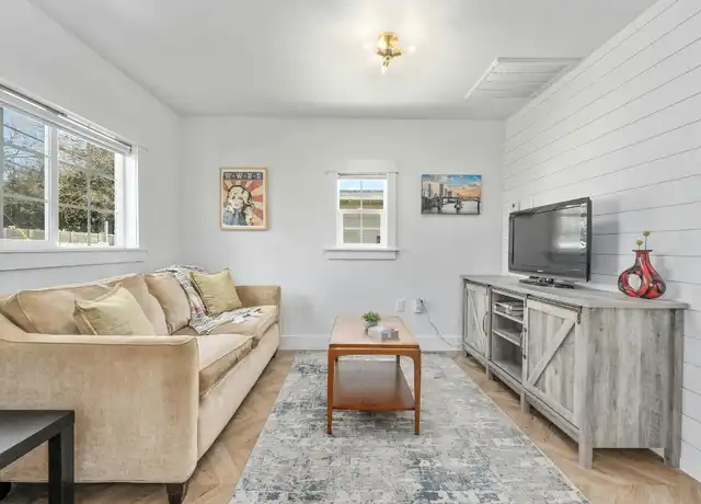 Property at 1714 Canterbury St Unit B, Austin, TX, 78702, 1 bed, 1 bath, [object Object]