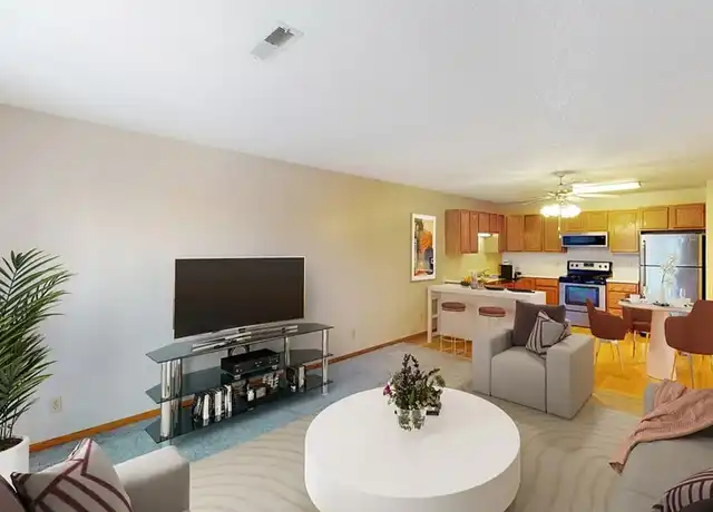 Property at 620 - 626 Sycamore Ave - 626 N Sycamore Ave, Sioux Falls, SD, 57103, 3 beds, 2 baths, [object Object]