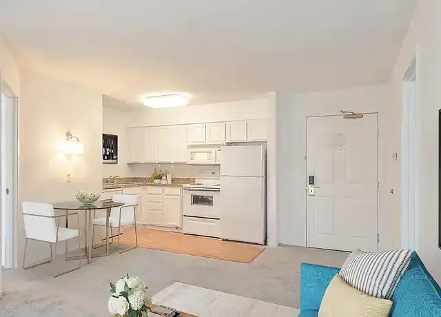 Property at Skyeridge Apartments - 655 N Sam Houston Pkwy E, Houston, TX, 77060, 0 beds, 1 bath, [object Object]