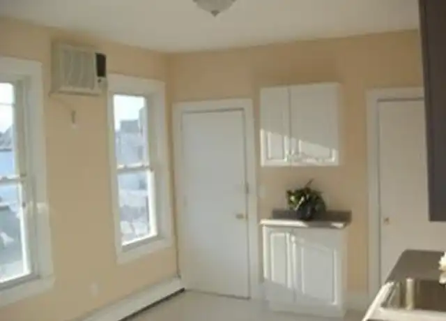 Property at 48 Porter St Unit 1, Cambridge, MA, 02141, 2 beds, 1 bath, [object Object]