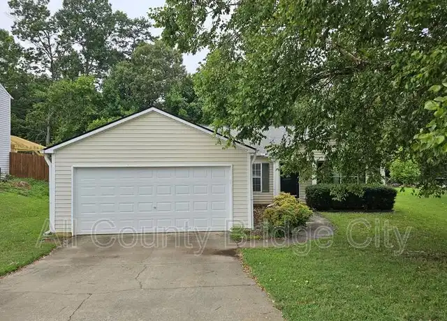Property at 1 Deer Cross Ct, Greenville, SC, 29607, 3 beds, 2 baths, [object Object]