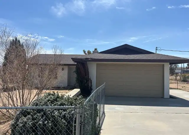 Property at 58573 Sunflower Dr, Yucca Valley, CA, 92284, 2 beds, 1 bath, [object Object]