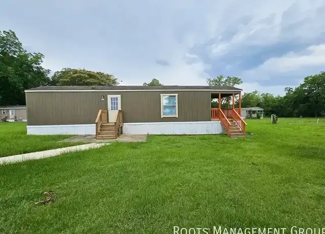 Property at 1212 Williamsburg Rd Unit 1212W, Albany, GA, 31705, 1 bed, 1 bath, [object Object]
