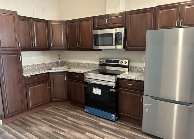 Photo of 1809 Brooks Ct Unit 1809, Los Banos, CA 93635