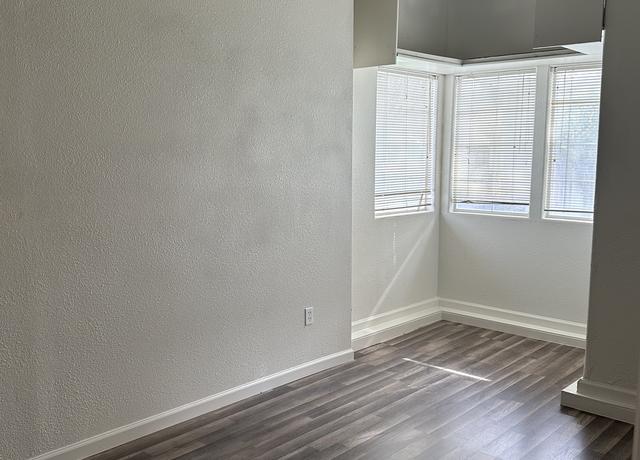 Photo of 1809 Brooks Ct Unit 1809, Los Banos, CA 93635