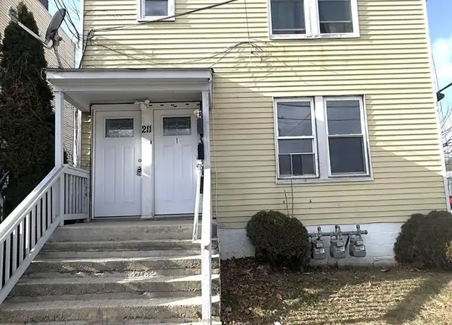 Property at 211 Winnikee Ave Unit 2, Poughkeepsie, NY, 12601, 2 beds, 1 bath, [object Object]
