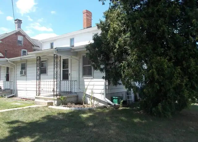 Property at 346 E North St Unit 346 REAR, Carlisle, PA, 17013, 1 bed, 1 bath, [object Object]
