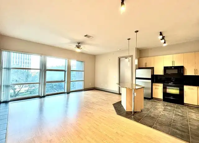 Property at 3660 Richmond Ave Unit 121, Houston, TX, 77046, 1 bed, 1 bath, [object Object]