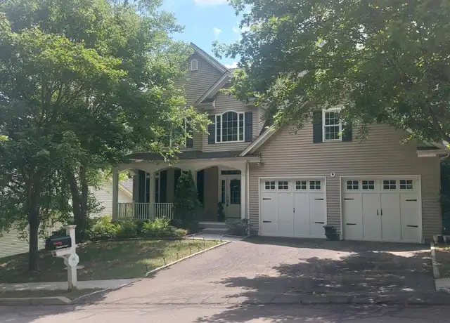 Property at 2 Blackstone Ct, Danbury, CT, 06811, 4 beds, 3.5 baths, [object Object]