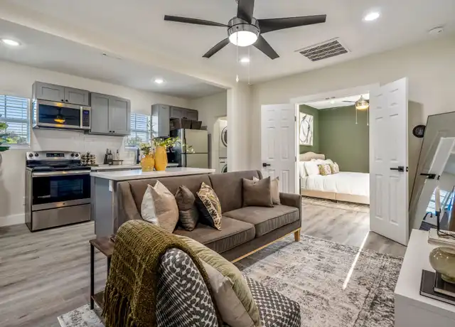 Property at 5 Estelle St Unit 3, Houston, TX, 77003, 1 bed, 1 bath, [object Object]