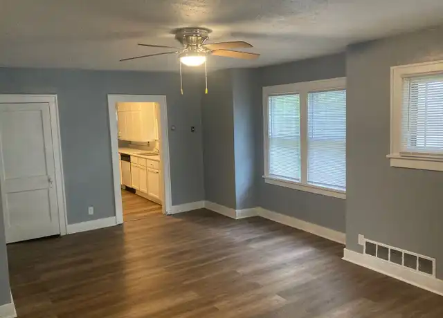 Property at 2012 SW Van Buren St, Topeka, KS, 66612, 2 beds, 1 bath, [object Object]