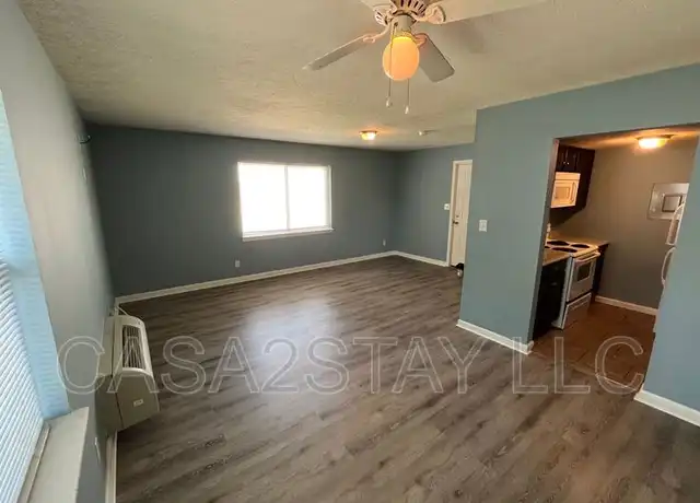 Property at 411 Iowa Ave Unit 12, Louisville, KY, 40208, 1 bed, 1 bath, [object Object]
