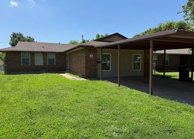 Property at 1100 Straka Ter, Oklahoma City, OK, 73139, 3 beds, 1.5 baths, [object Object]
