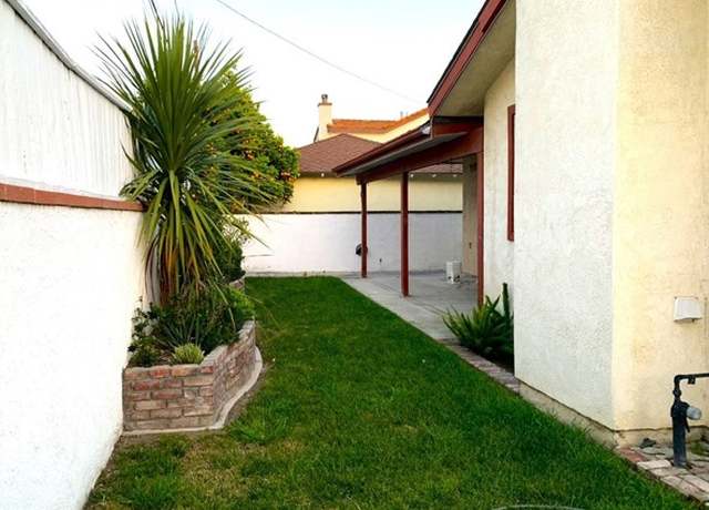Photo of 8353 Otto St, Downey, CA 90240