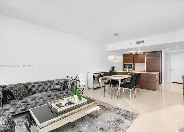 Property at 475 Brickell Ave #4514, Miami, FL, 33131, 1 bed, 1 bath, [object Object]