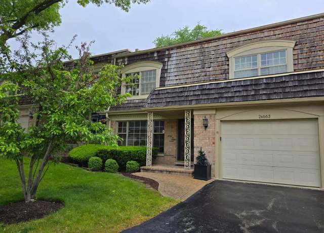 Photo of 2S663 Avenue Normandy E, Oak Brook, IL 60523