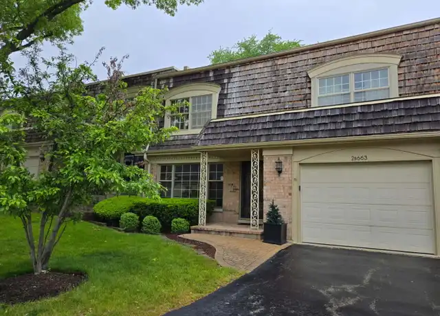 Property at 2S663 Avenue Normandy E, Oak Brook, IL, 60523, 3 beds, 3.5 baths, [object Object]
