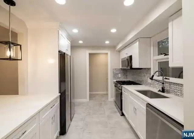 Property at 45 Roosevelt St, Cresskill, NJ, 07626, 4 beds, 2 baths, [object Object]