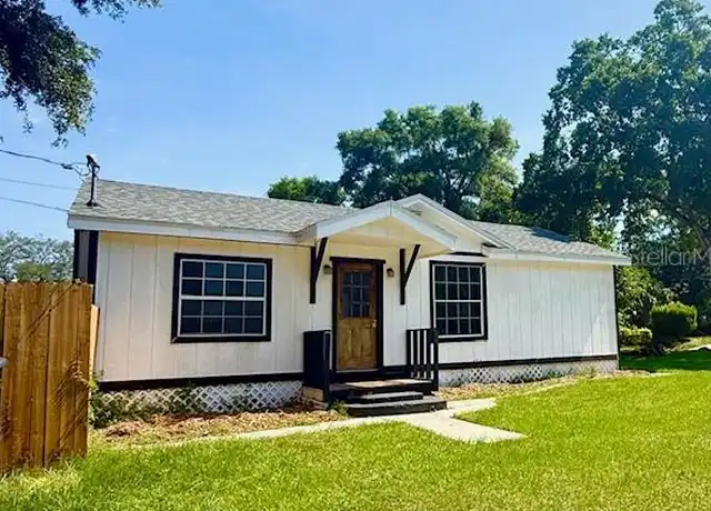 Property at 2215 Vine St, Orlando, FL, 32806, 4 beds, 2 baths, [object Object]