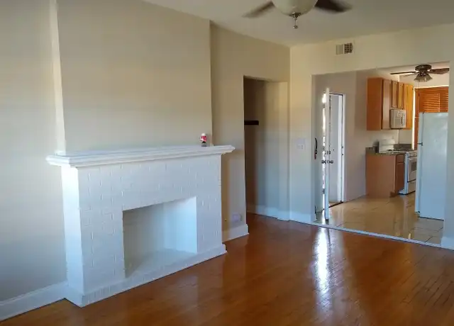 Property at 2133 W Howard St, Chicago, IL, 60645, 2 beds, 1 bath, [object Object]