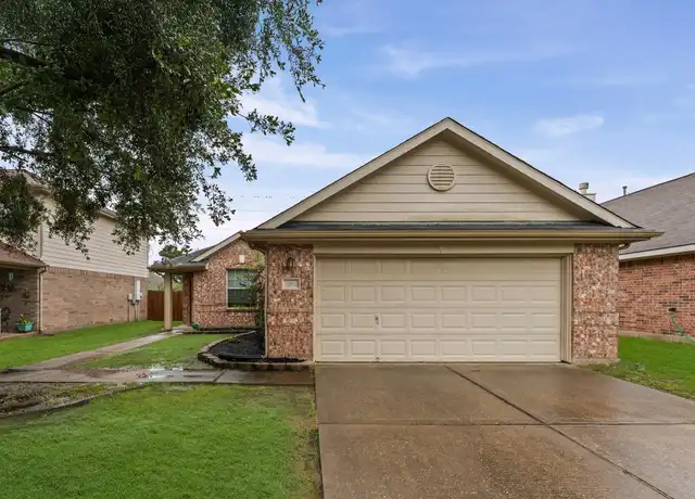 Property at 11919 Piney Bend Dr, Tomball, TX, 77375, 3 beds, 2 baths, [object Object]