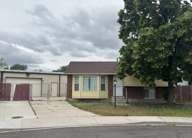 Property at 4042 S Powder View Cir, West Valley City, UT, 84128, 4 beds, 2.5 baths, [object Object]