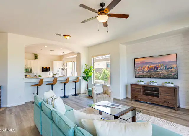 Property at 6686 S St Andrews Way, Gilbert, AZ, 85298, 2 beds, 2.5 baths, [object Object]