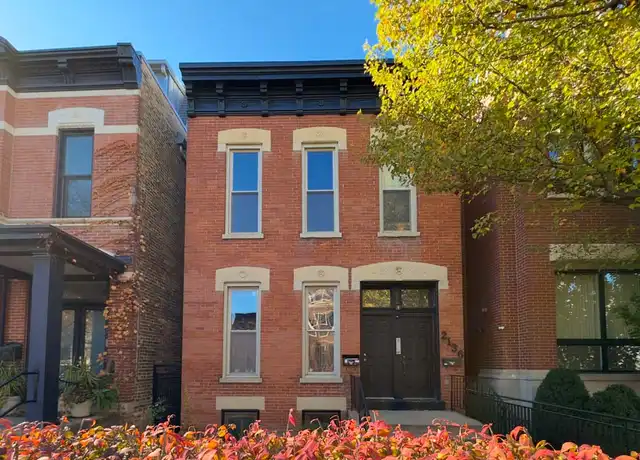 Property at 2136 N Clifton Ave Unit R2, Chicago, IL, 60614, 2 beds, 1 bath, [object Object]