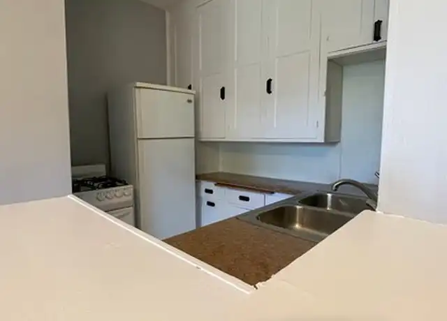 Property at 2733 Girard Ave S #101, Minneapolis, MN, 55408, 1 bed, 1 bath, [object Object]