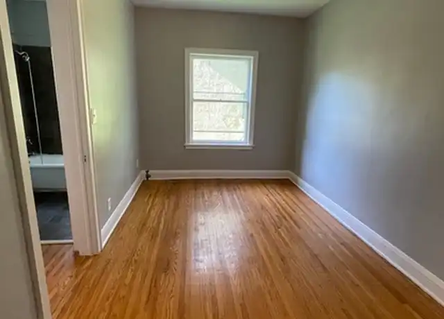 Property at 2733 Girard Ave S #101, Minneapolis, MN, 55408, 1 bed, 1 bath, [object Object]