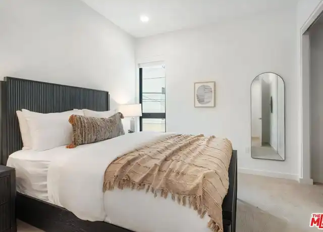 Property at 10310 Santa Monica Blvd Unit 311, Los Angeles, CA, 90025, 2 beds, 2 baths, [object Object]