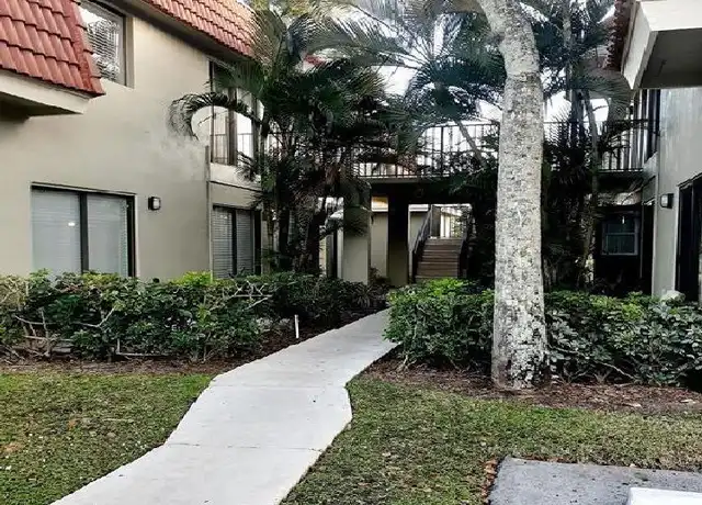 Property at 11374 Royal Palm Blvd, Coral Springs, FL, 33065, 2 beds, 1 bath, [object Object]