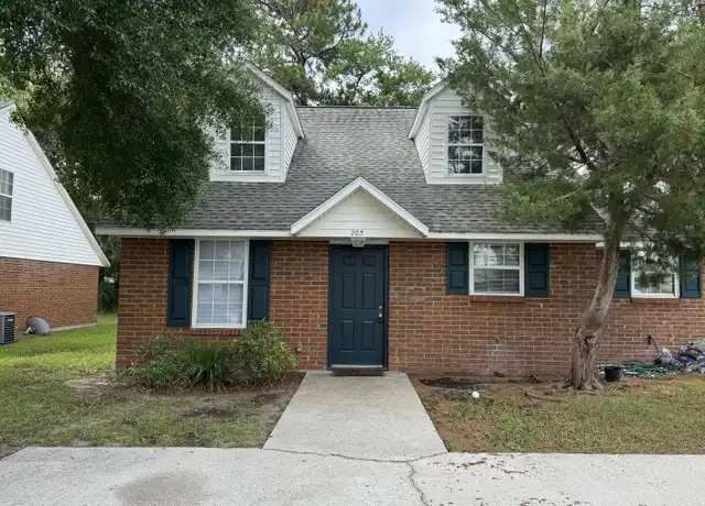 Property at 205 Madison Ave, St Marys, GA, 31558, 3 beds, 2 baths, [object Object]