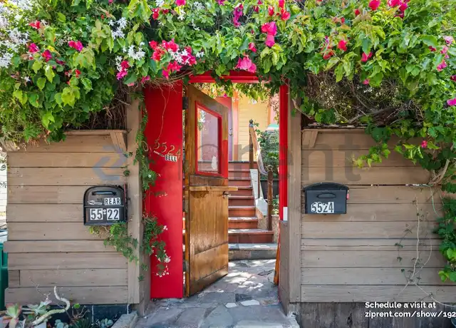Property at 5524 Fremont St, Oakland, CA, 94608, 2 beds, 1.5 baths, [object Object]