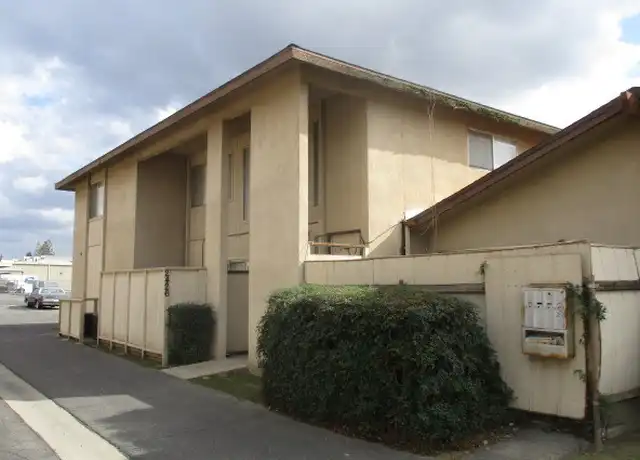 Property at 2424 S Sallee St Unit 2426, Visalia, CA, 93277, 2 beds, 1.5 baths, [object Object]
