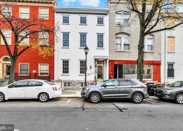 Property at 241 S 5th St Unit 5, Reading, PA, 19602, 2 beds, 1 bath, [object Object]