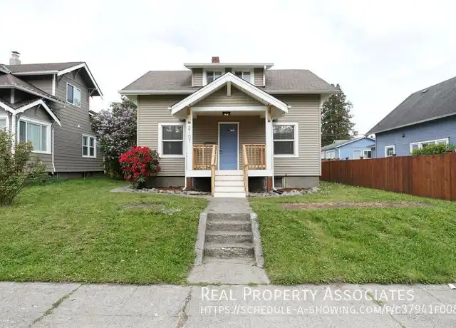 Property at 2107 S Cushman Ave, Tacoma, WA, 98405, 4 beds, 1 bath, [object Object]