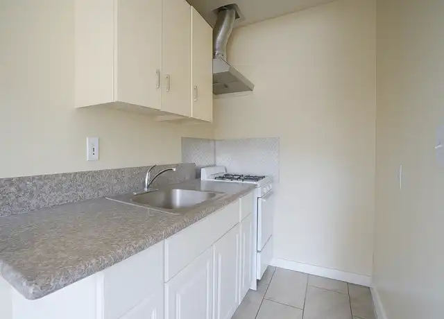 Property at 8230 Telegraph Rd Unit 9, Downey, CA, 90240, 1 bed, 1 bath, [object Object]